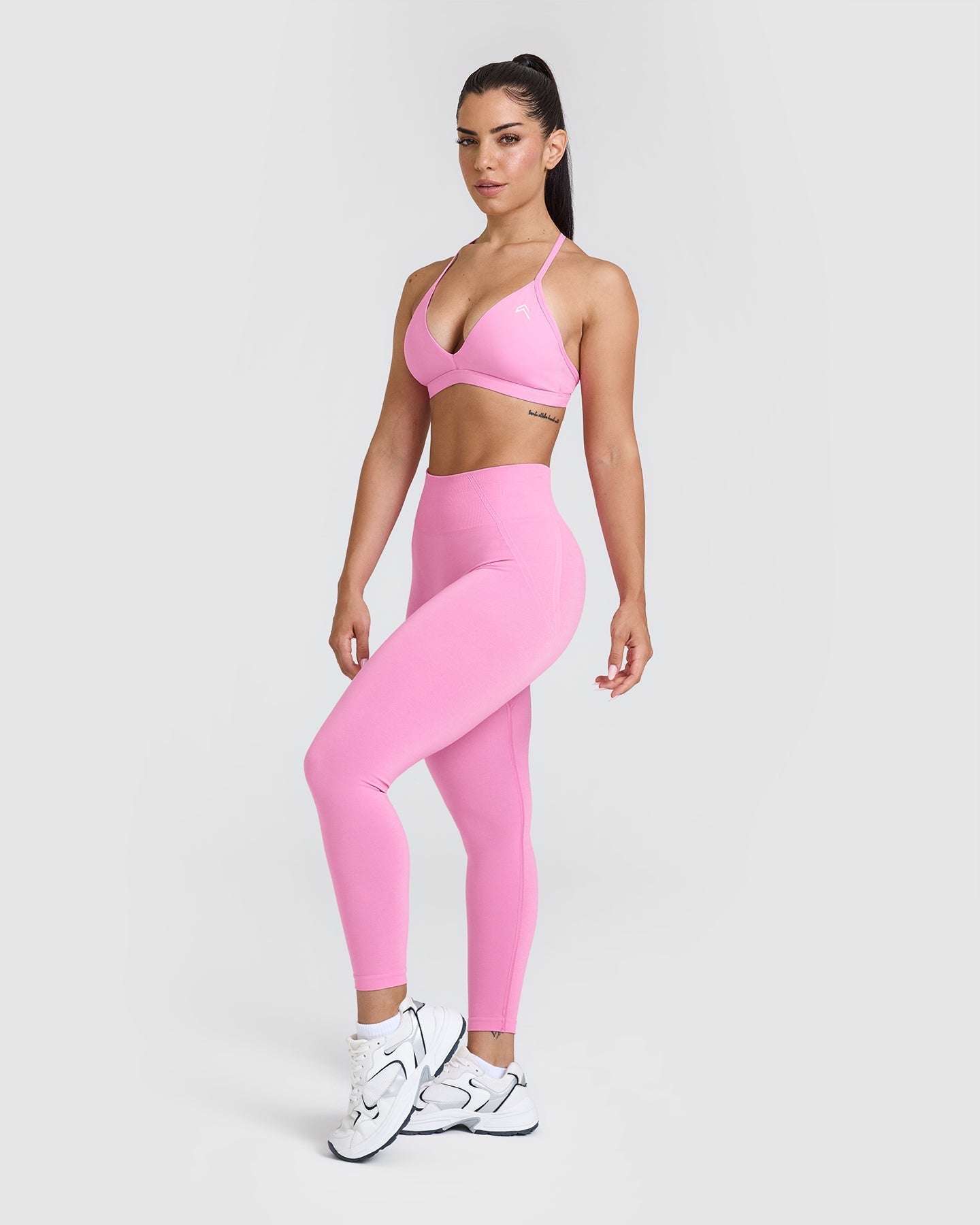 UnifiedMove™ Ultra Micro V Neck Bralette | Power Pink
