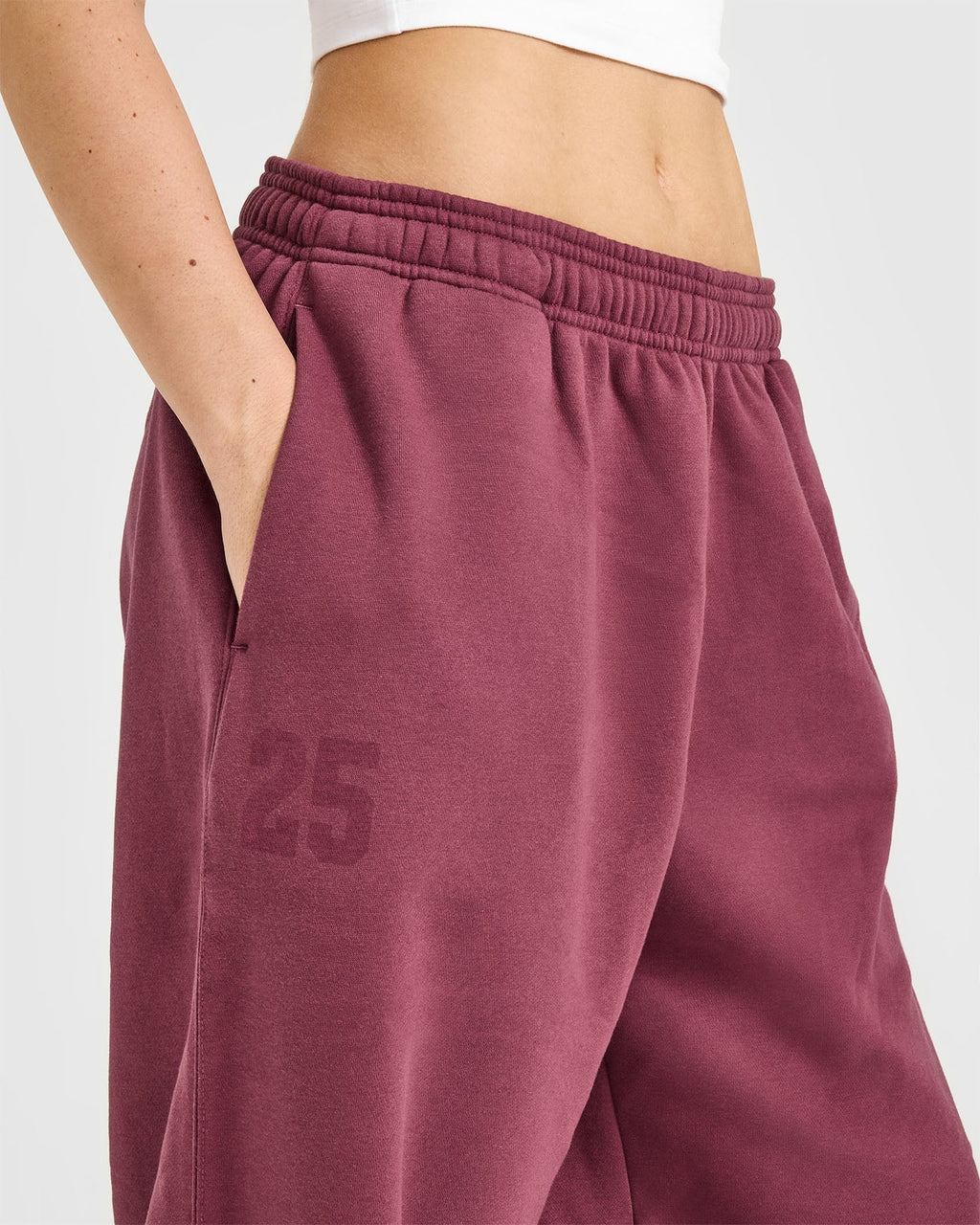 Foundations Oversized Oner 25 Straight Leg Sweatpants | Burnt Maroon