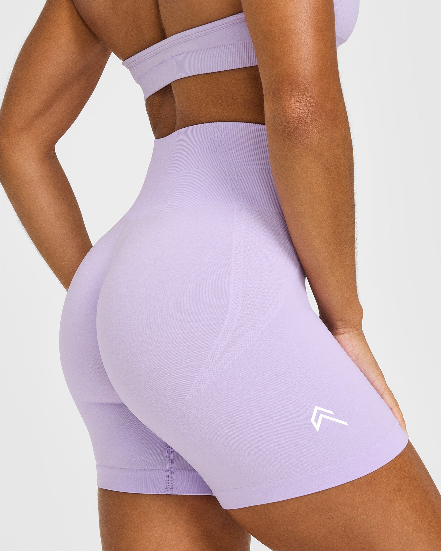 EffortlessLift™ Seamless Shorts with White Logo | Lavender Purple