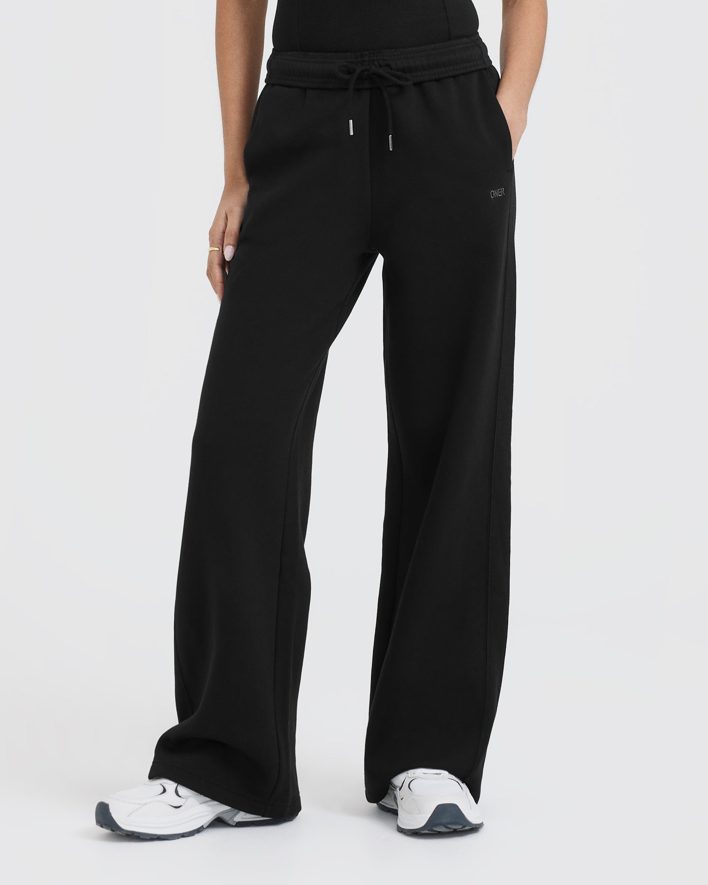 Foundations Straight Leg Sweatpants | Black