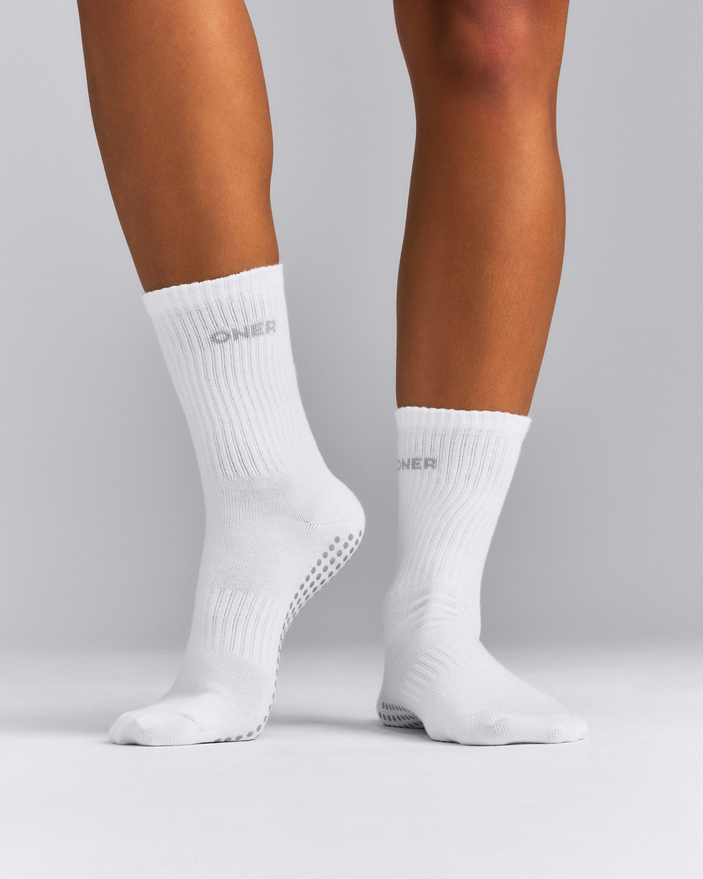 Pilates Grip Crew Socks 1 Pack | White