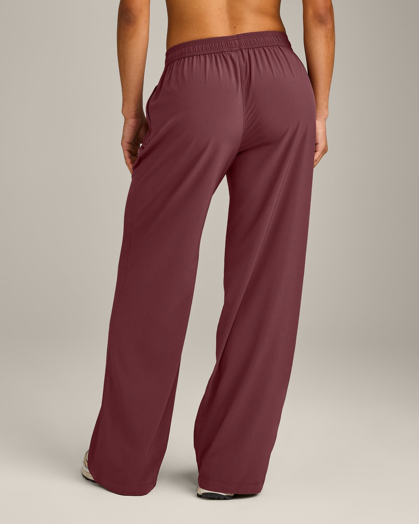 AirMove™ Straight Leg Pants New Branding | Velvet Mocha