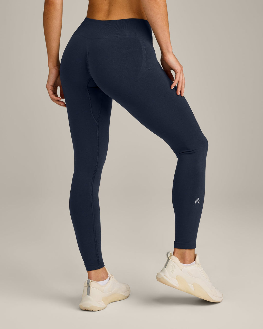 EffortlessLift™ Seamless Mid Rise Leggings New Branding | True Blue