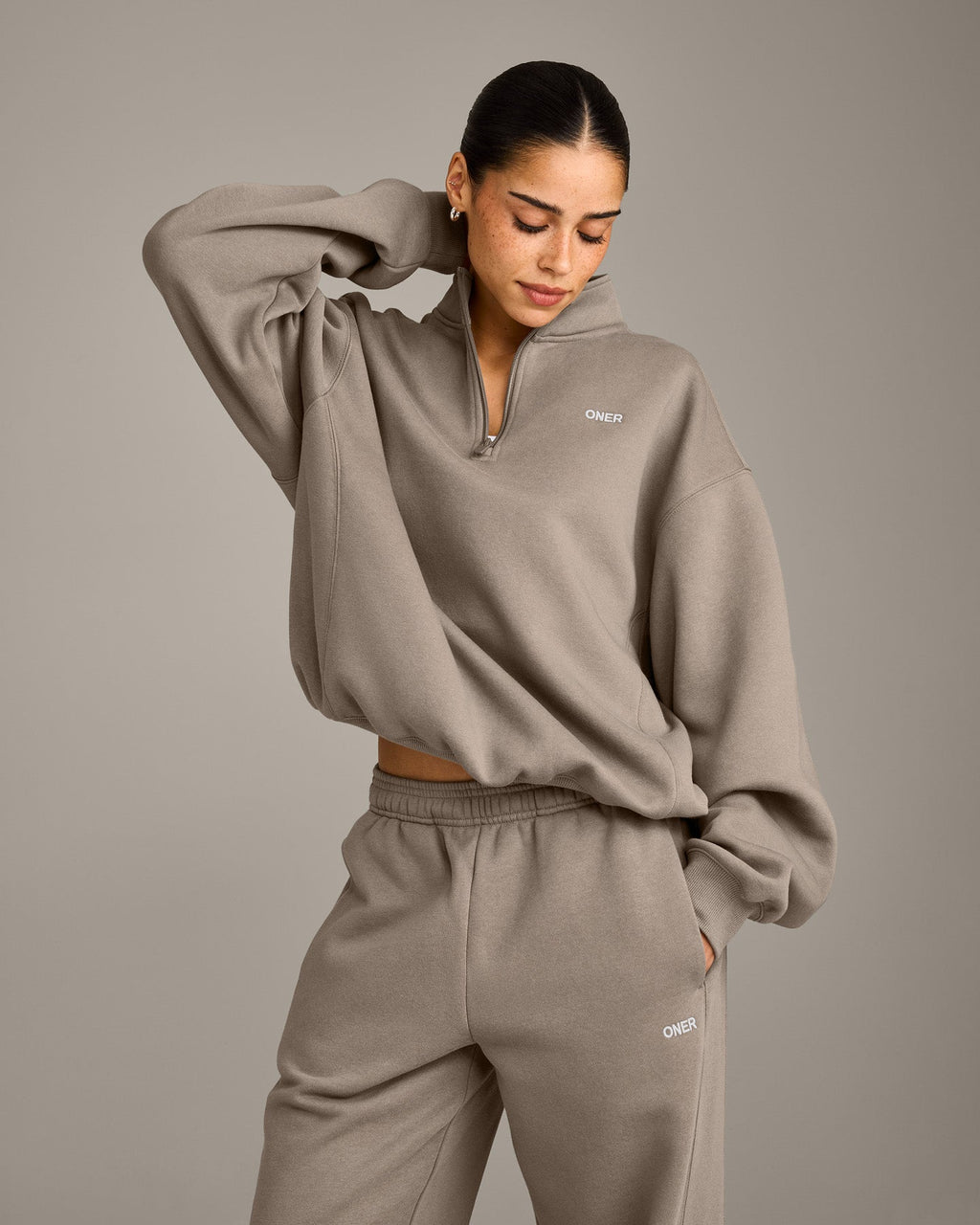 Foundations Cosy 1/4 Zip Sweatshirt | Minky