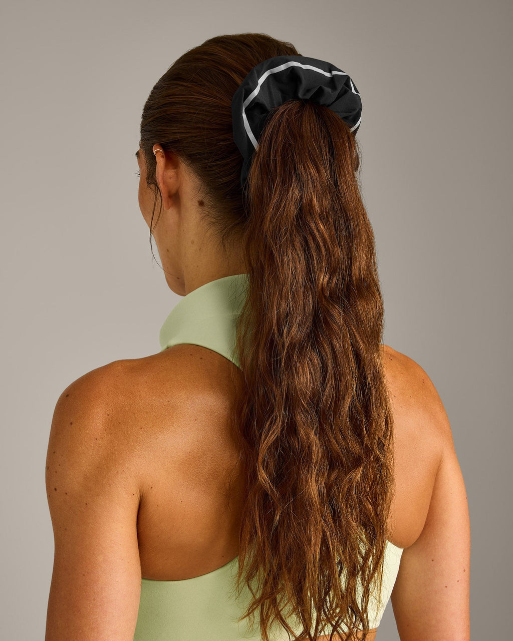 AirMove™ Reflective Scrunchie | Black