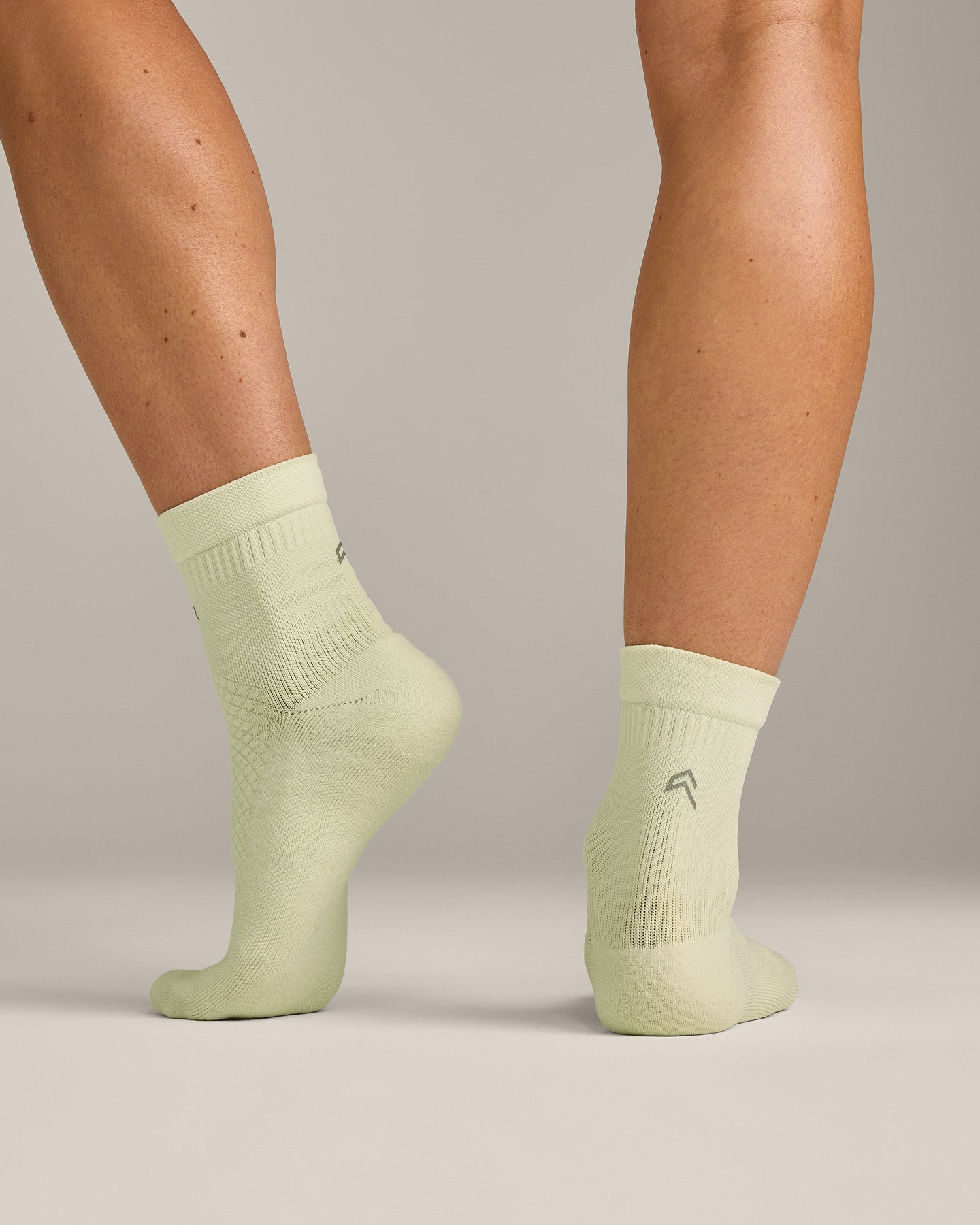 Performance Mid Crew Socks 1 Pack | Meadow Mist Green