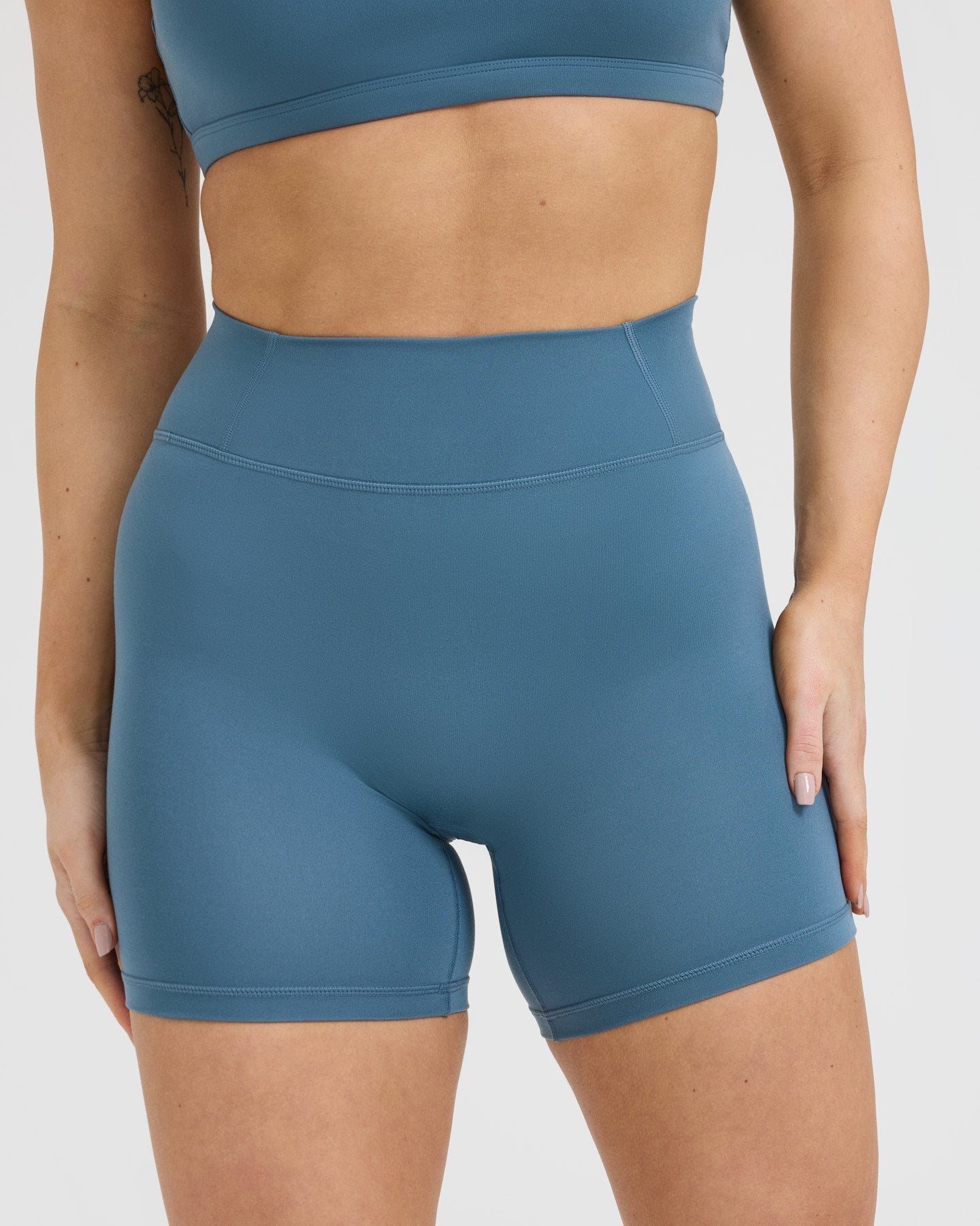 Timeless High Waisted Shorts 6" | Moonstone Blue
