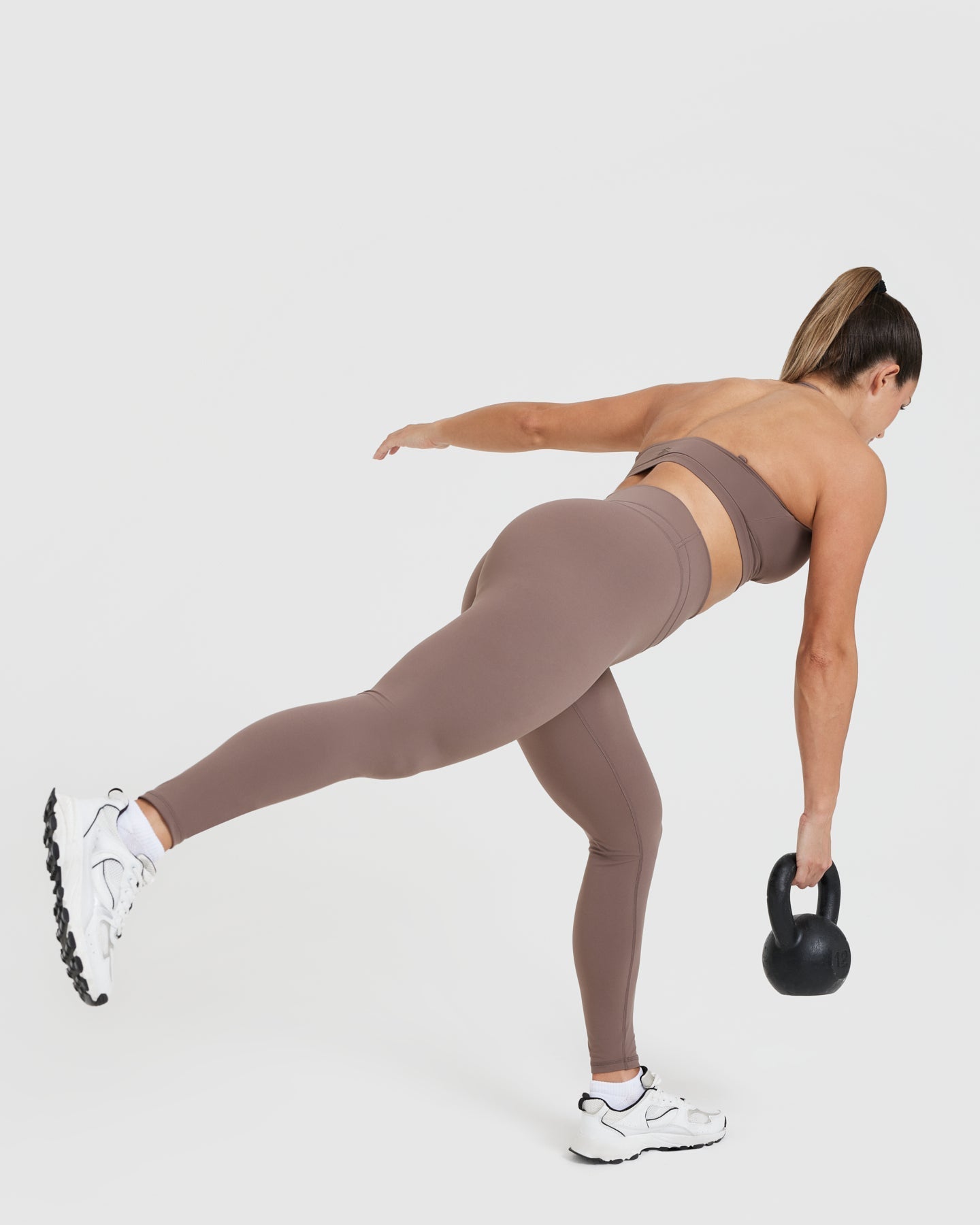 UnifiedMove™ Twist Sports Bra | Cool Brown
